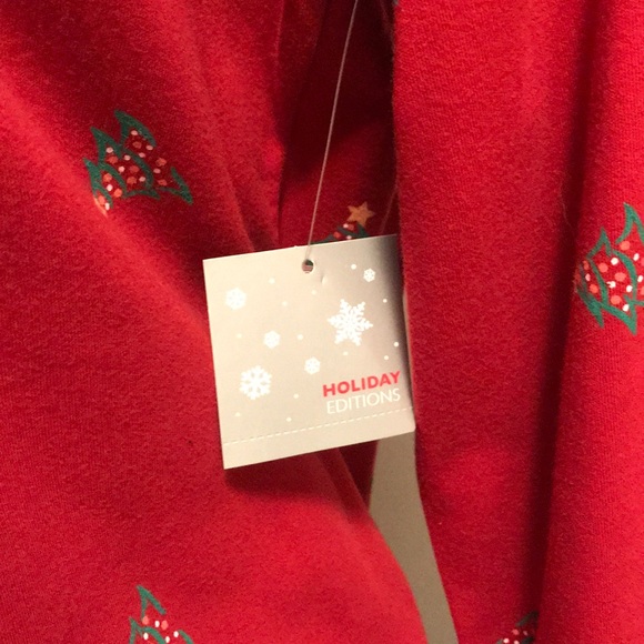 NWT Red Christmas Tree Turtleneck Size Medium - Picture 3 of 3